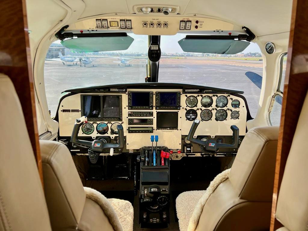 SoCal Airways Piper Navajo